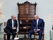 لودريان في بعبدا… دعم فرنسي للميكانيزم وللجيش وسط توتر الجنوب!