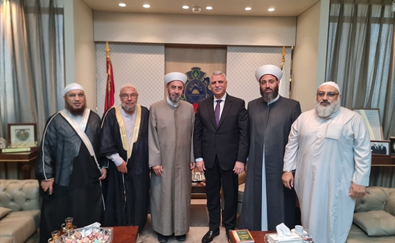 هيئة علماء المسلمين تلتقي المدير العام للأمن العام!