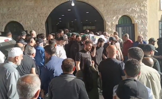 تشييع شعبي وحزبي مهيب للشهيد الدكتور حسين عطوي في مسقط رأسه في بلدة الهبارية!